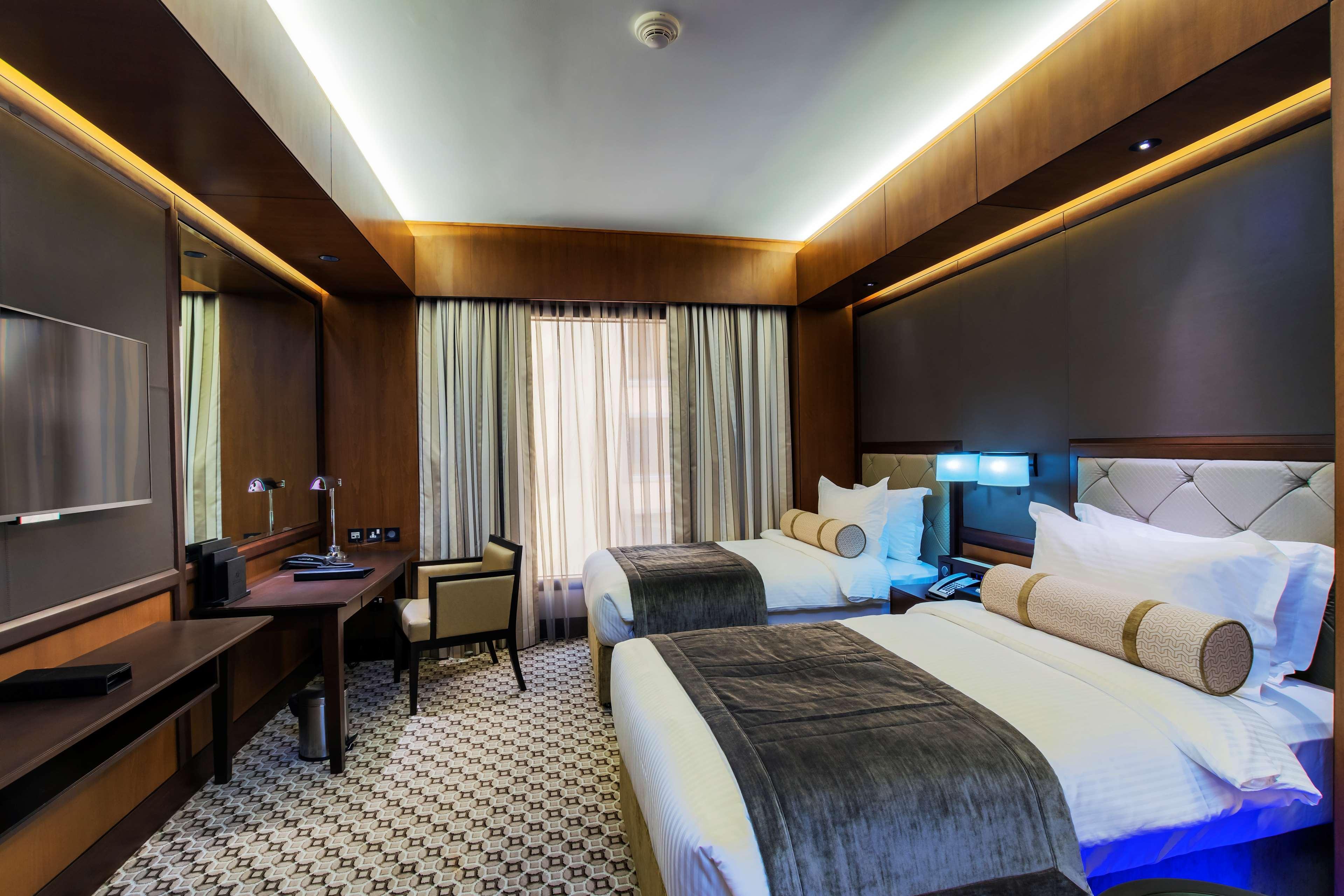 Ayla Grand Hotel al-Ain Exterior foto Deluxe Room