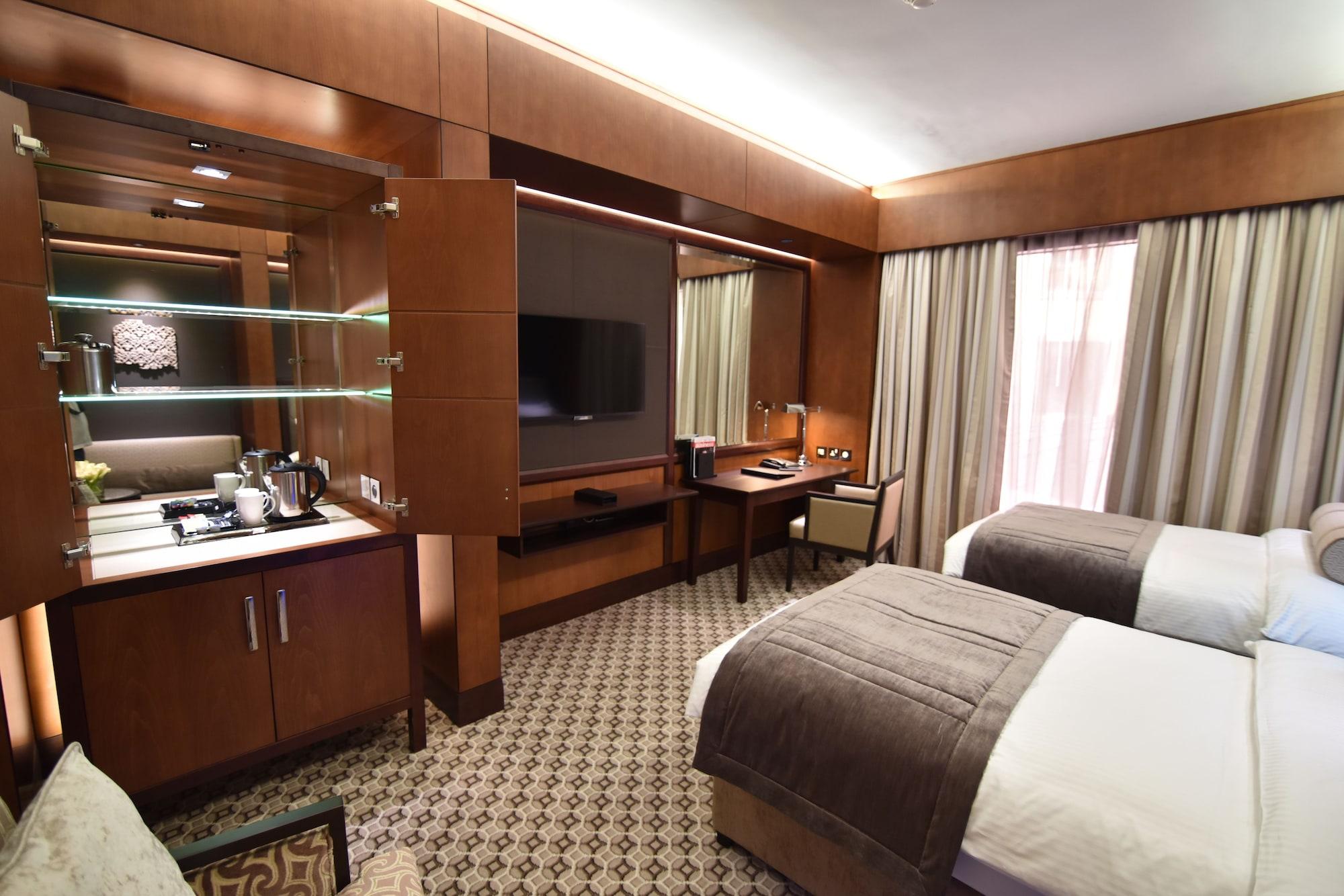 Ayla Grand Hotel al-Ain Exterior foto Deluxe Room